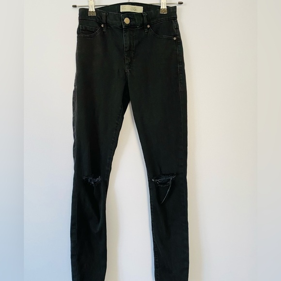 Top Shop Moto Leigh Two Pairs Jeans Black and Light Wash Ripped Jeans, 25 x 32 - Picture 10 of 13